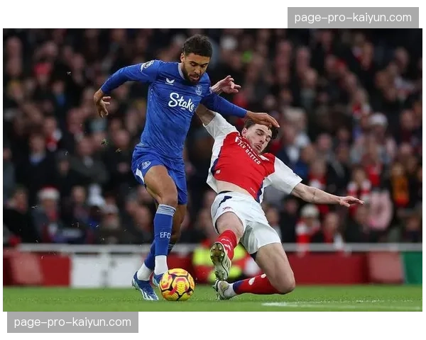 从失误到救赎：埃弗顿门将皮克福德赛后谈那次关键扑救。